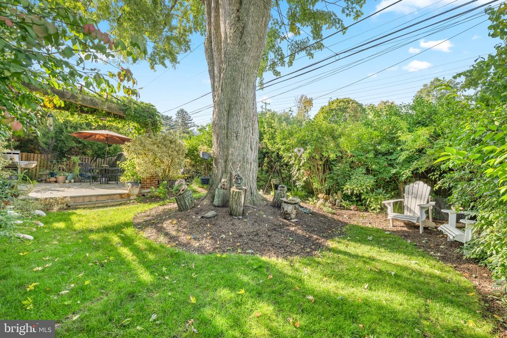 108 BUCKINGHAM DRIVE
