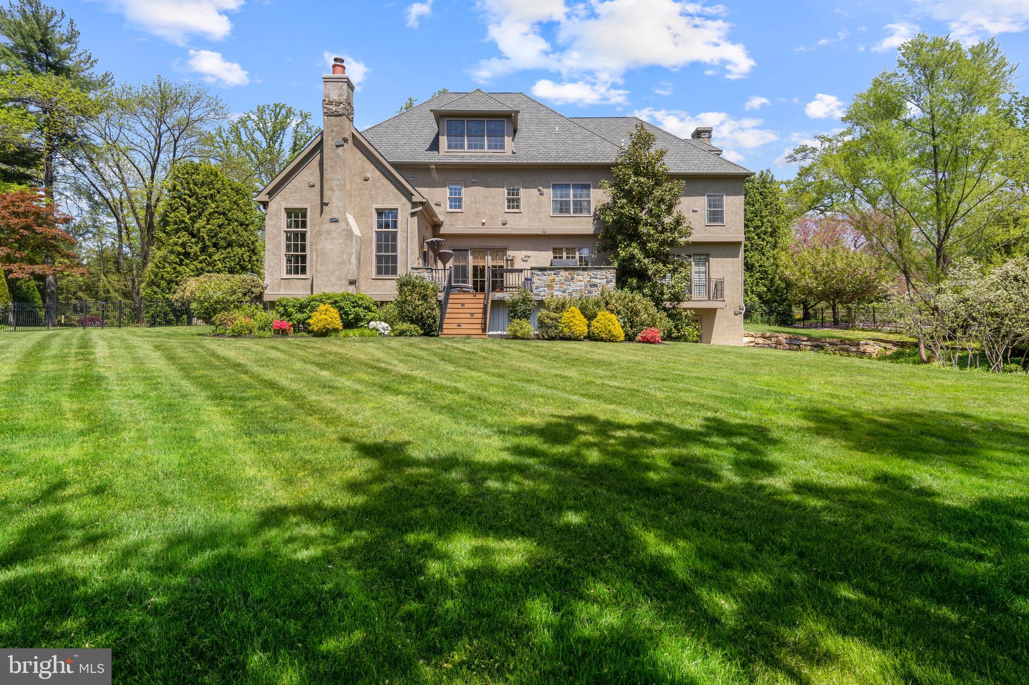 828 GATEMORE ROAD