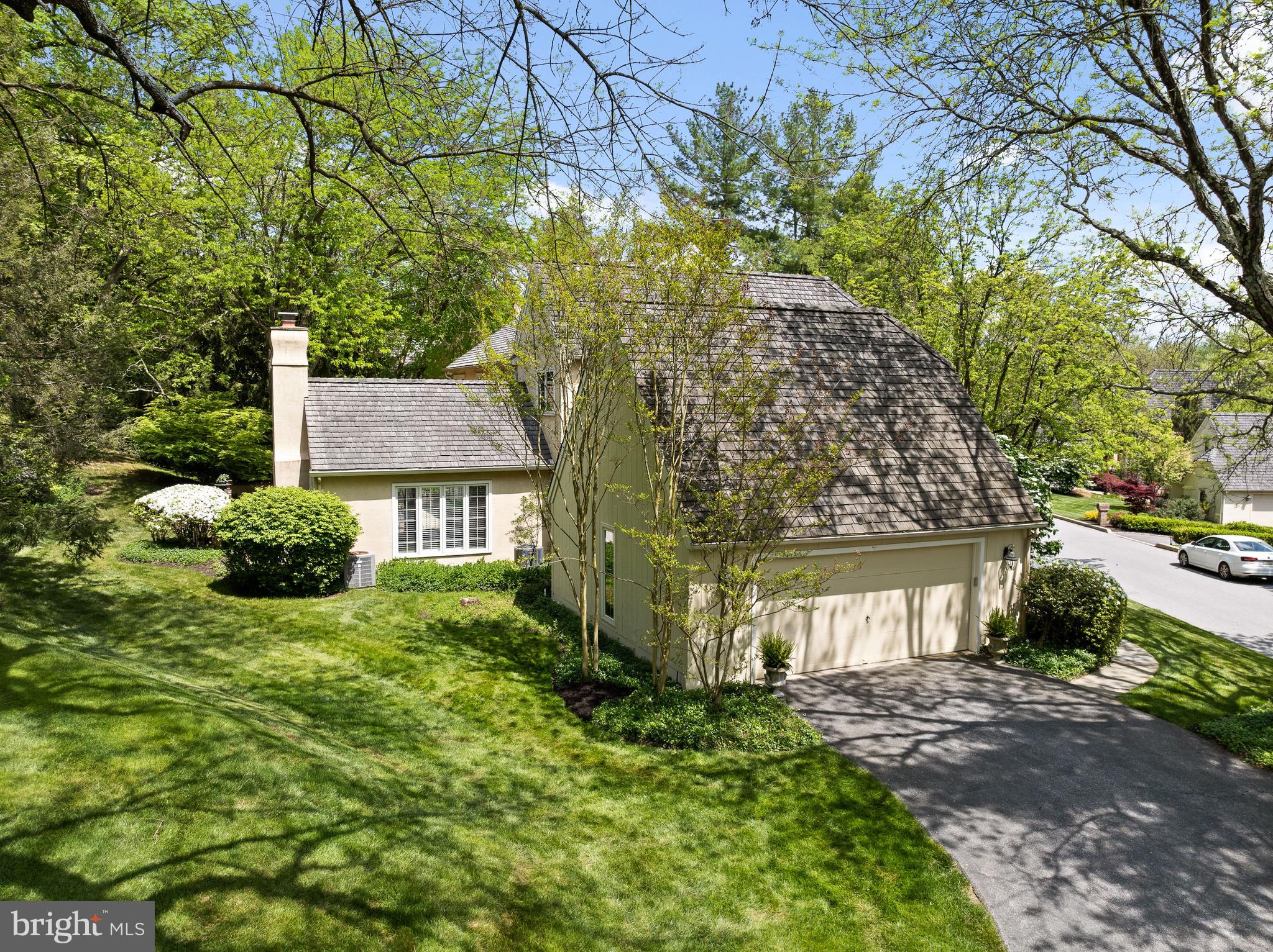 1225 DENBIGH LANE
