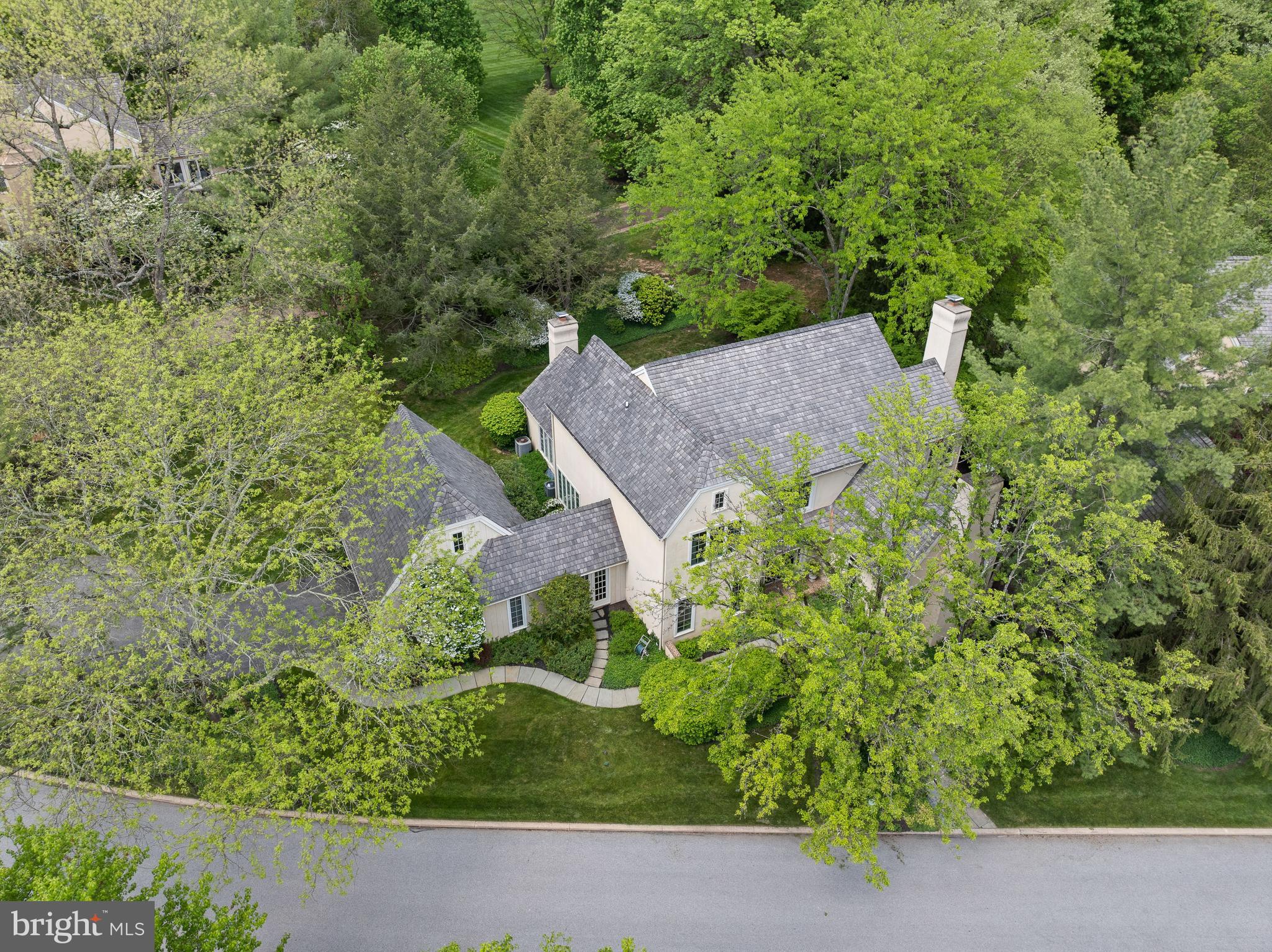 1225 DENBIGH LANE