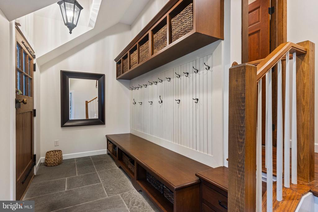 1515 SPRING MILL LANE