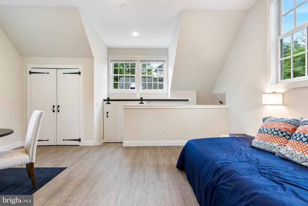 1515 SPRING MILL LANE