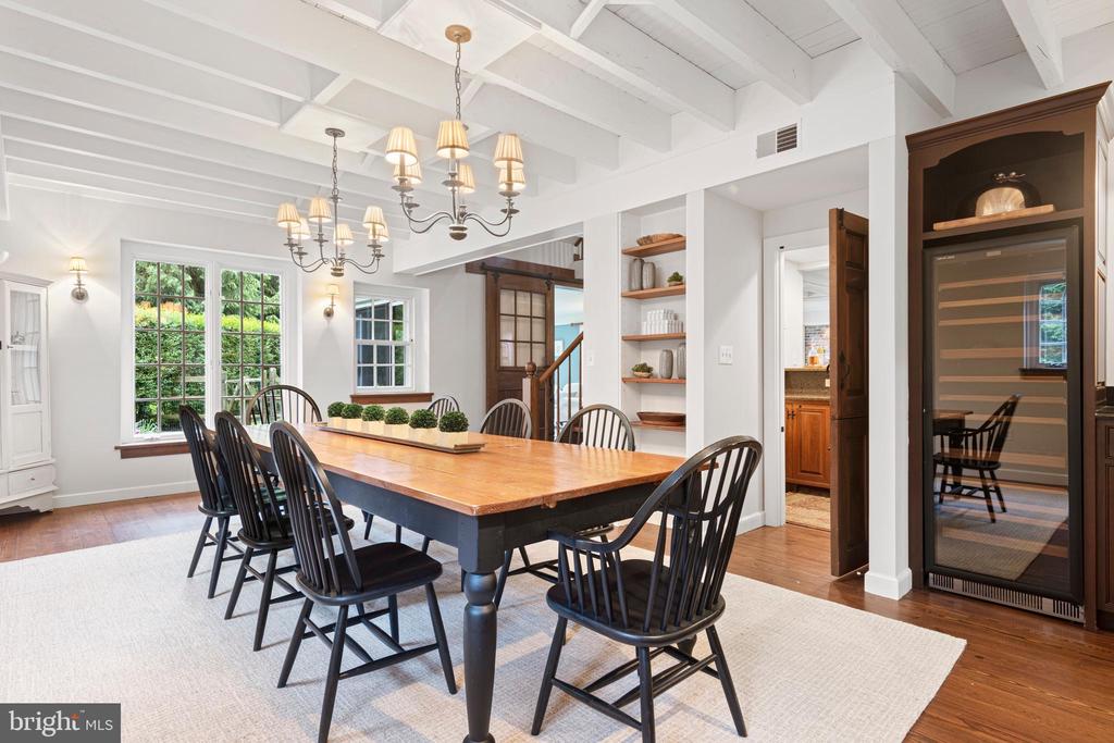 1515 SPRING MILL LANE