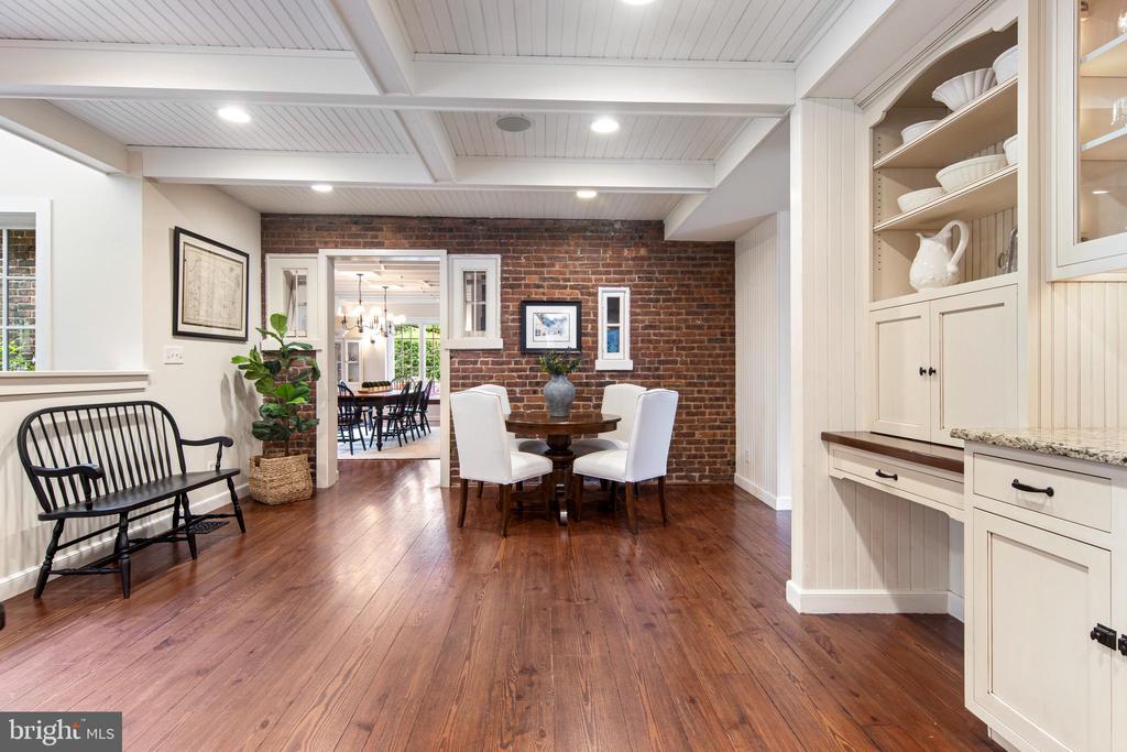 1515 SPRING MILL LANE