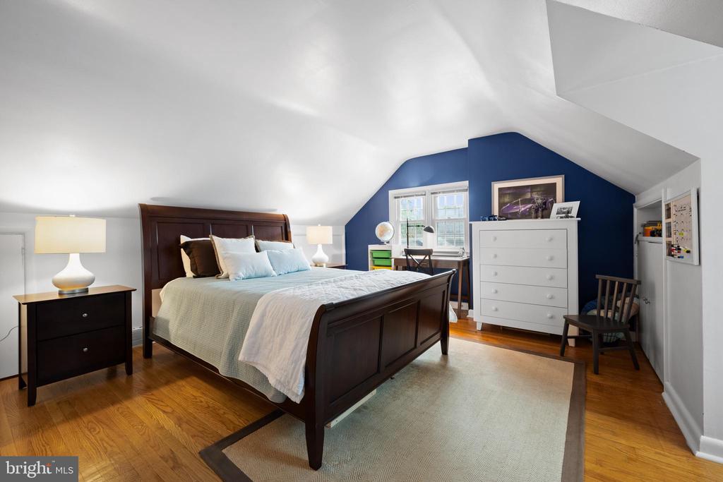 405 W MATSONFORD ROAD