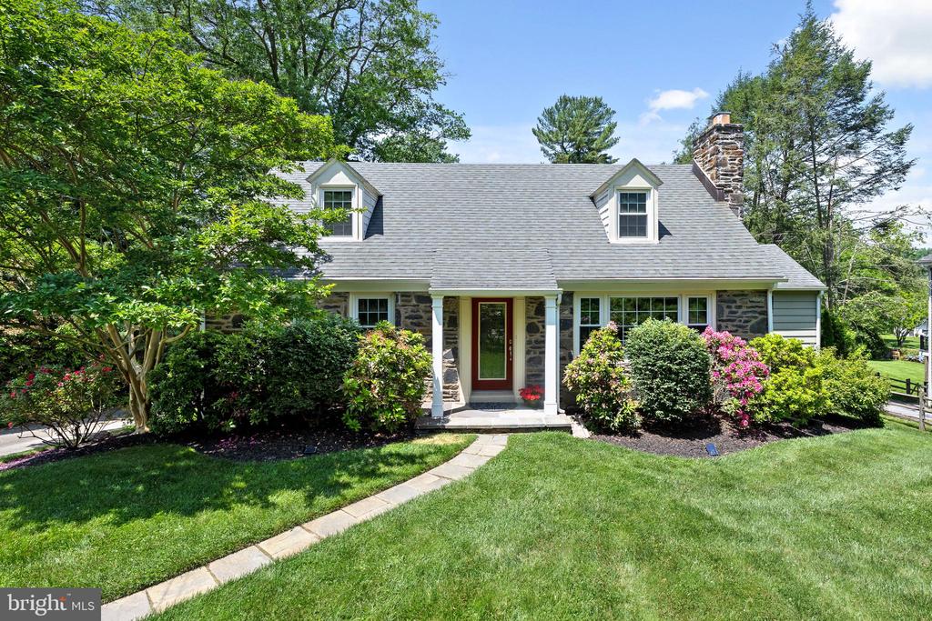 405 W MATSONFORD ROAD