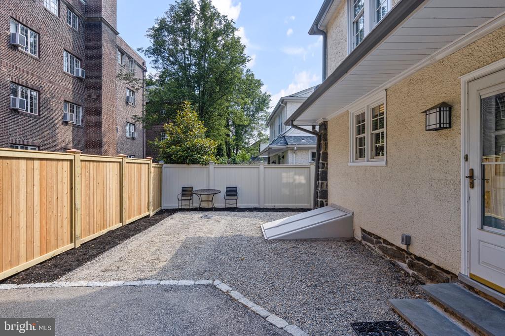 61 HAVERFORD STATION ROAD