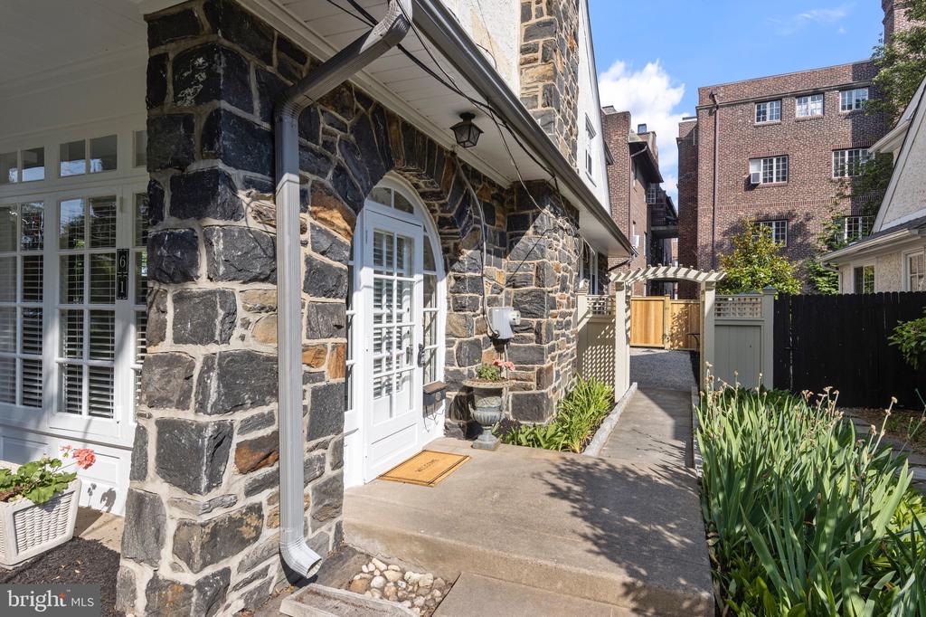 61 HAVERFORD STATION ROAD