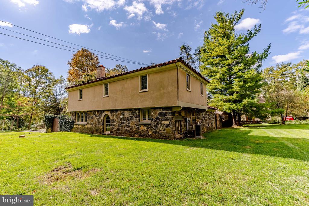 1000 MOUNT PLEASANT ROAD