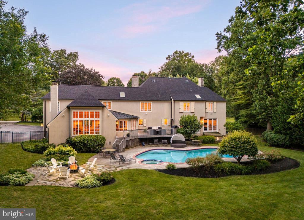 936 ROSCOMMON ROAD