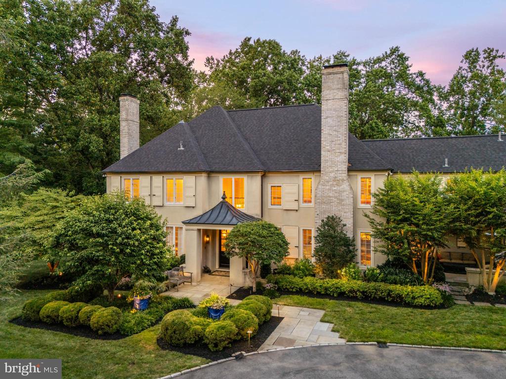 936 ROSCOMMON ROAD