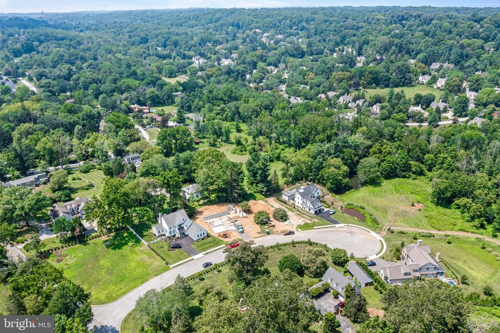 105 PRIVET LANE LOT 4