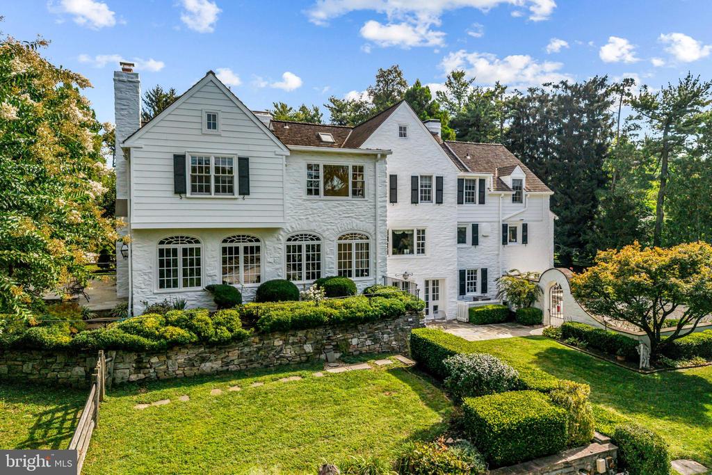 1324 YOUNGS FORD ROAD