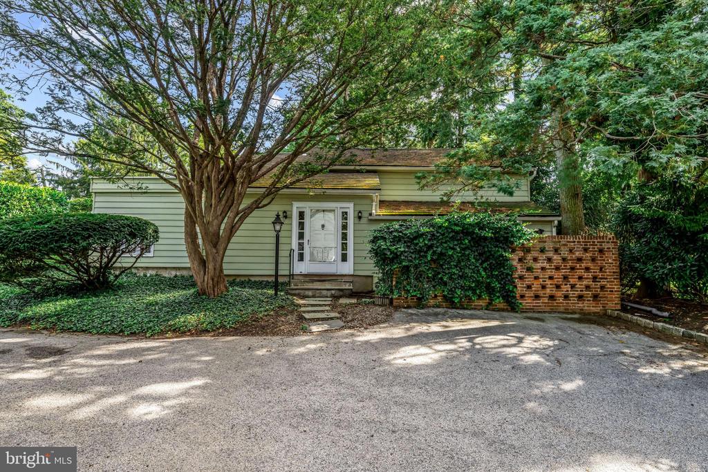 1324 YOUNGS FORD ROAD