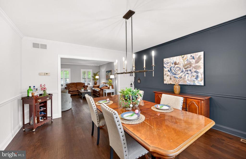 53 GREEN BRIAR DRIVE
