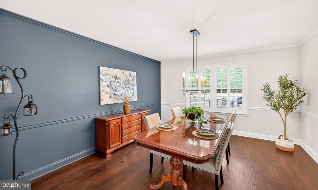 53 GREEN BRIAR DRIVE