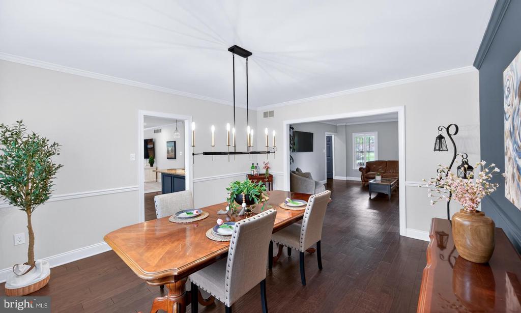 53 GREEN BRIAR DRIVE