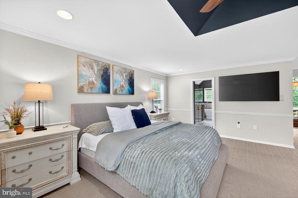 53 GREEN BRIAR DRIVE