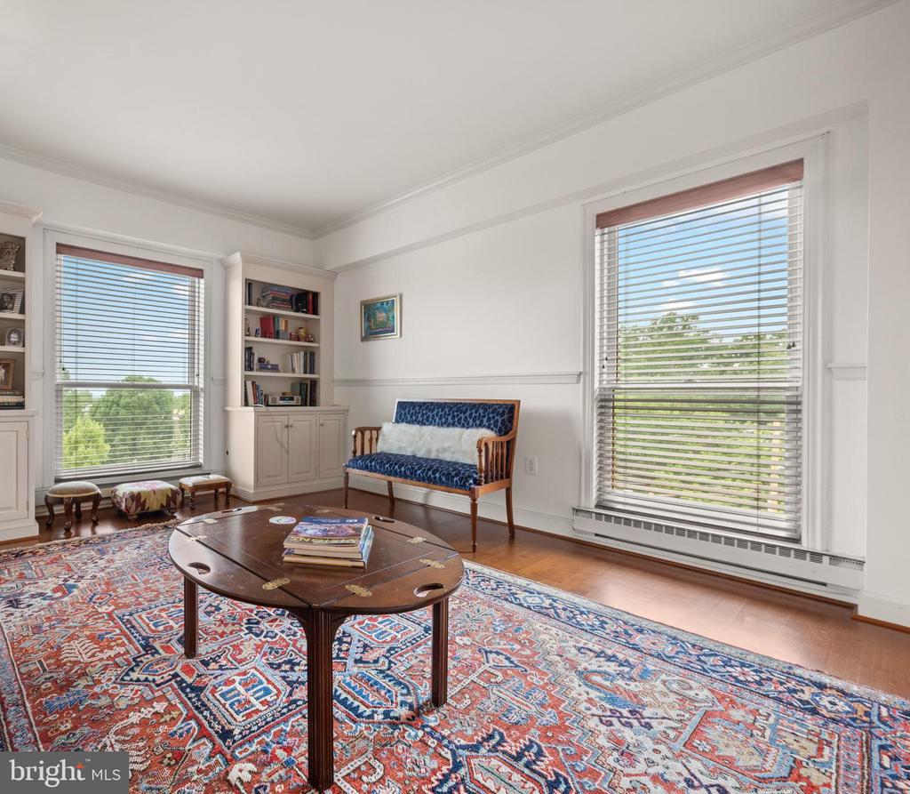 100 GRAYS LANE Unit: 506