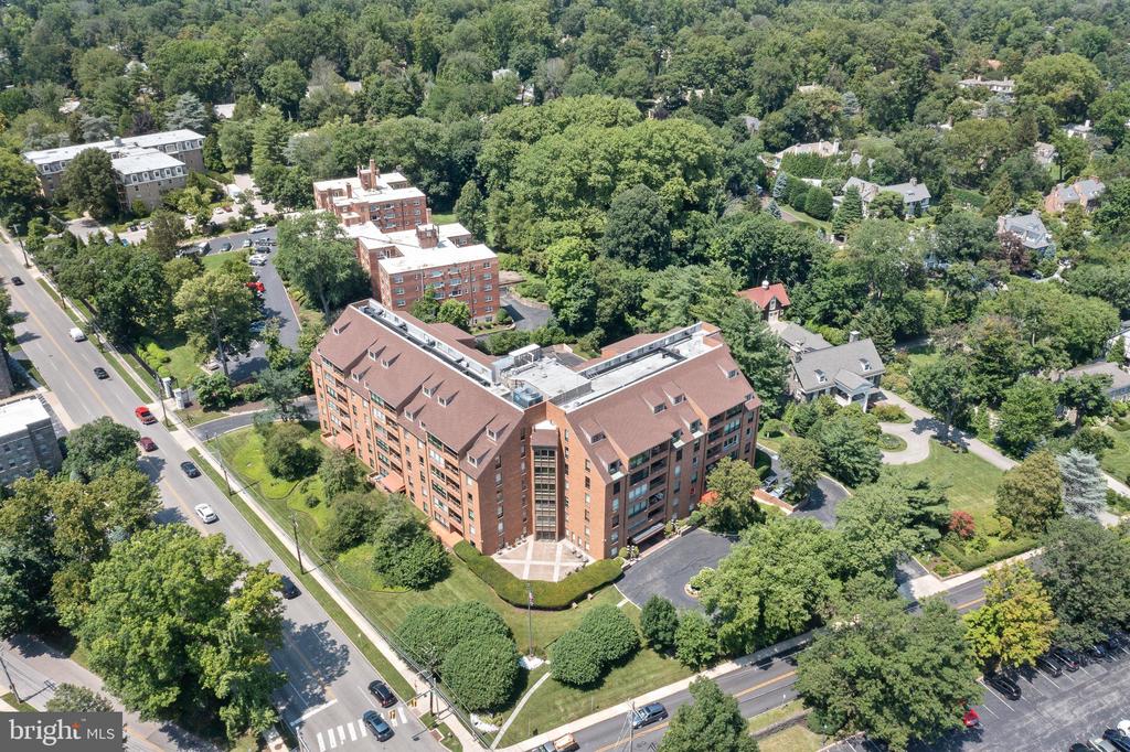 100 GRAYS LANE Unit: 506