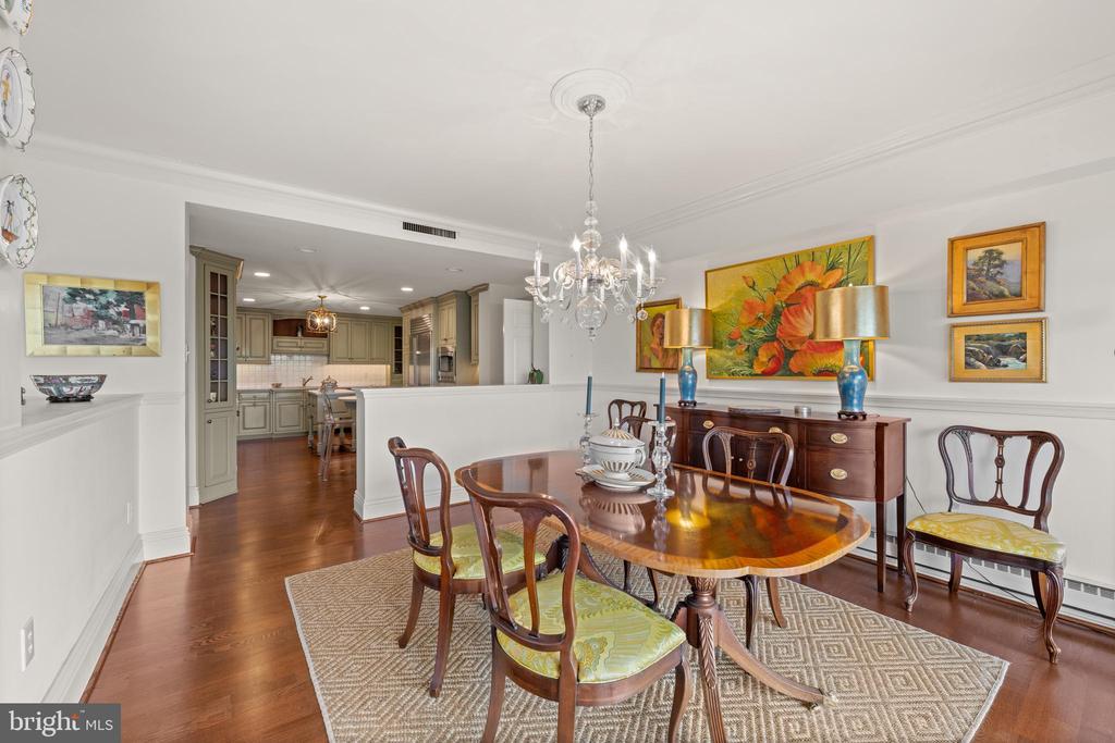 100 GRAYS LANE Unit: 506