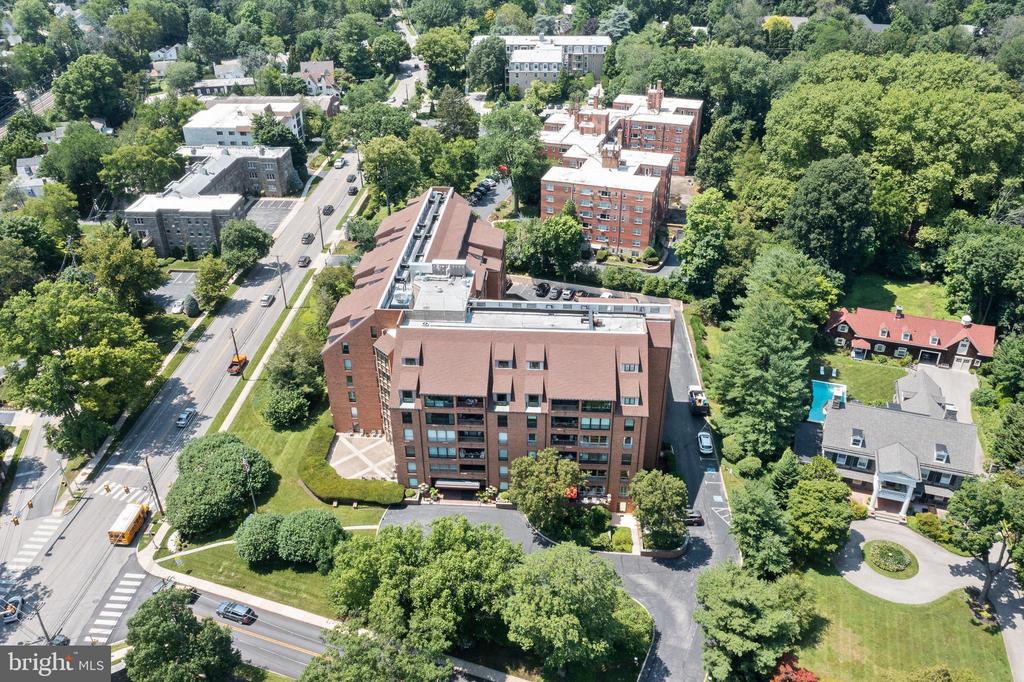 100 GRAYS LANE Unit: 506