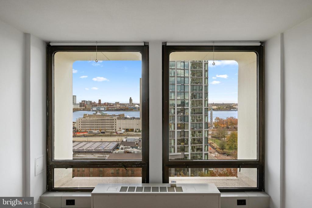 200 LOCUST STREET 10GN