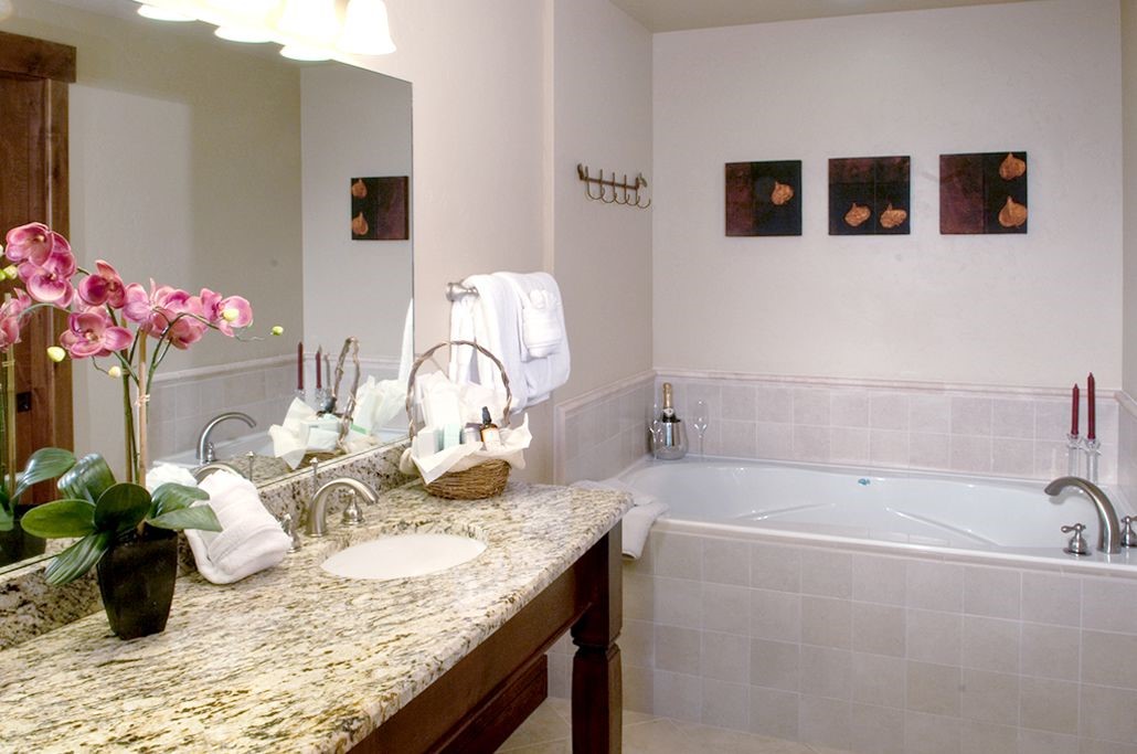 1979 Ski Hill Road Unit: 1515AB