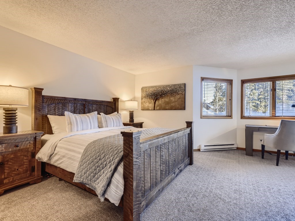 290 Broken Lance Drive Unit: B-101