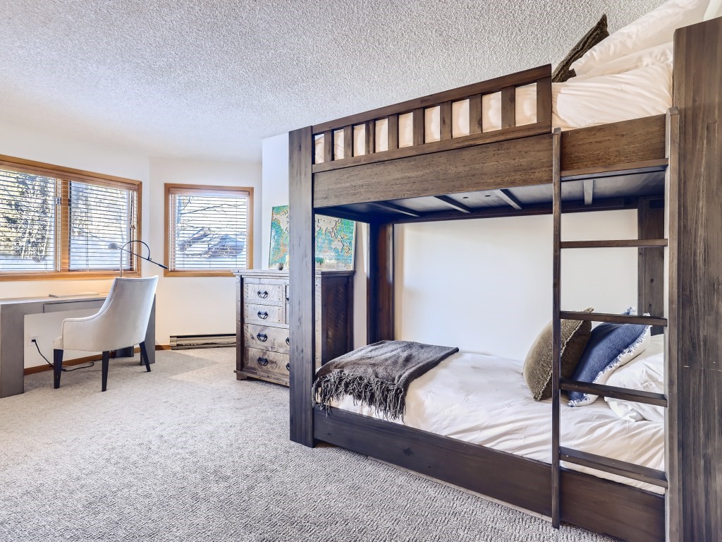 290 Broken Lance Drive Unit: B-101