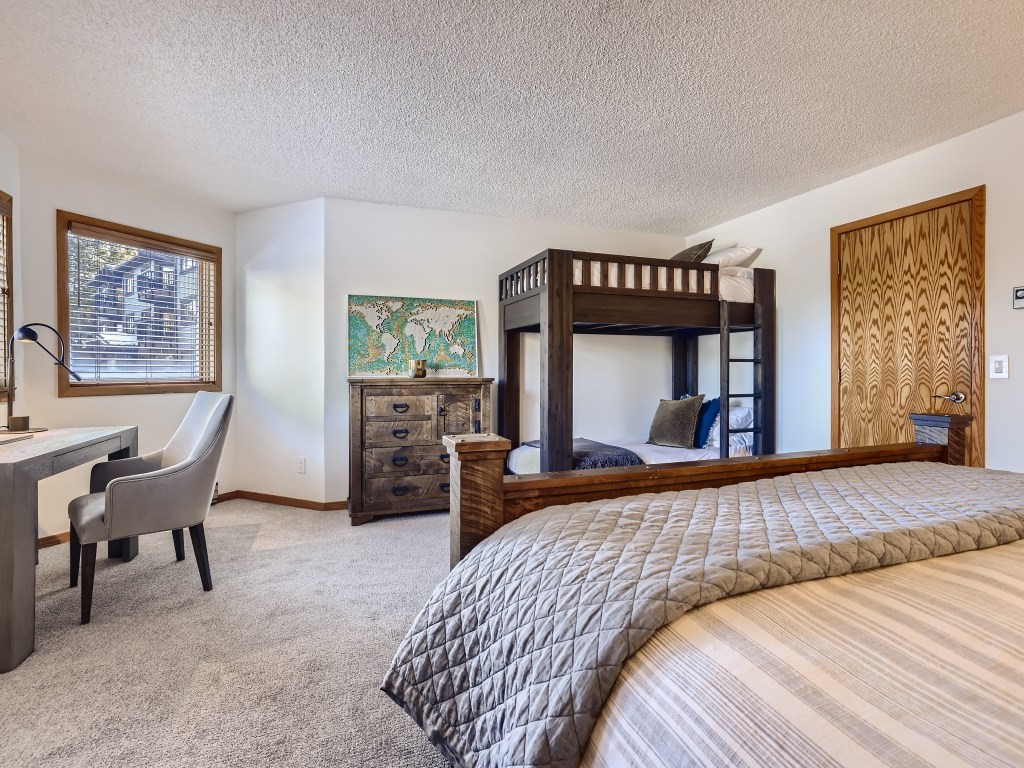 290 Broken Lance Drive Unit: B-101