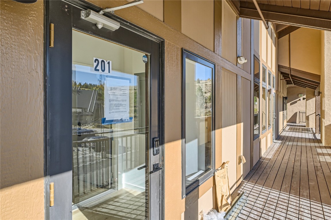 701 E ANEMONE TRL Unit: 201 - B