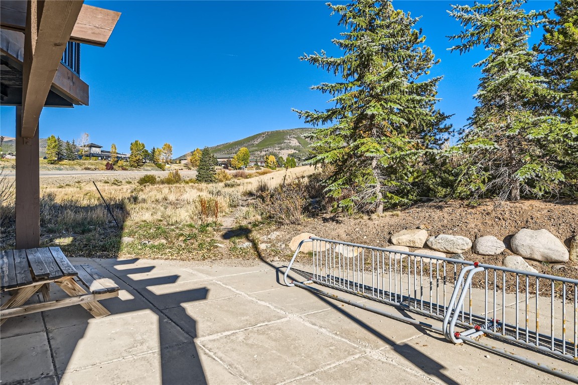 701 E ANEMONE TRL Unit: 201 - B