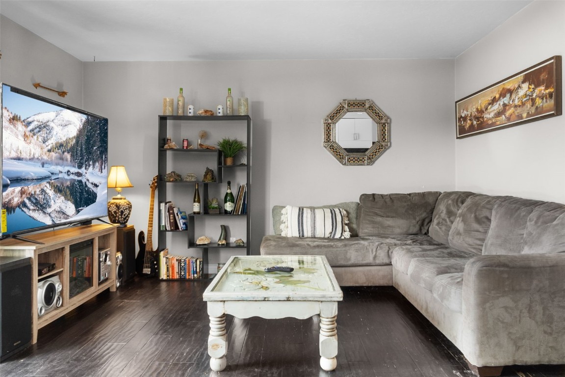 1253 Straight Creek Drive Unit: 201