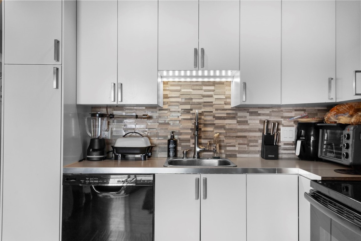 1253 Straight Creek Drive Unit: 201