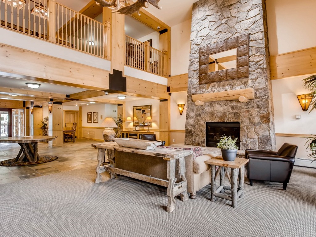 105 Wheeler Circle Unit: 413