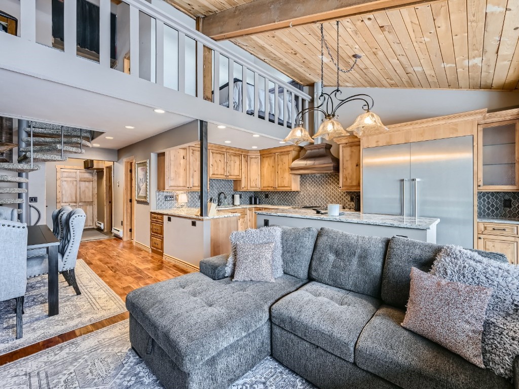 166 S Fuller Placer ROAD 2