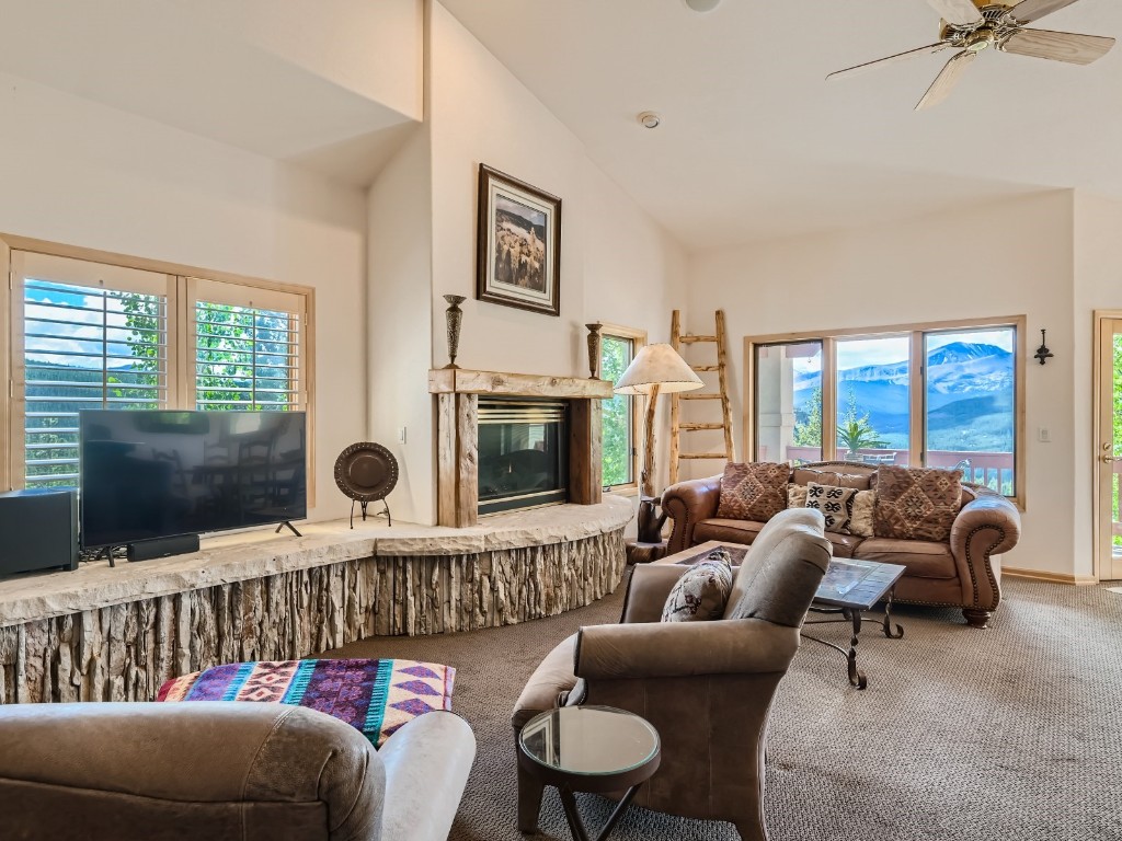 22 Charter Ridge COURT 9