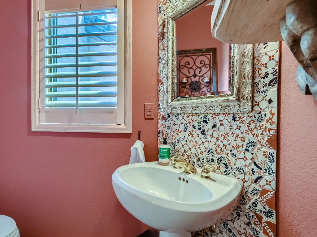 22 Charter Ridge COURT 9