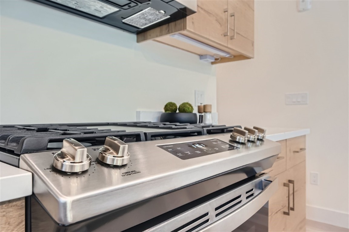 740 BLUE RIVER PKWY C16