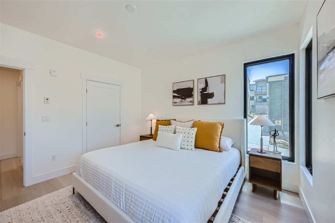 740 BLUE RIVER PKWY C16