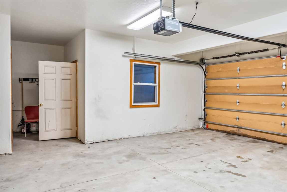 180 Emmett Lode ROAD