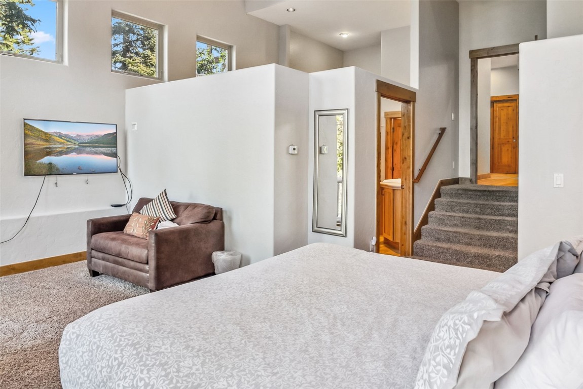 180 Emmett Lode ROAD