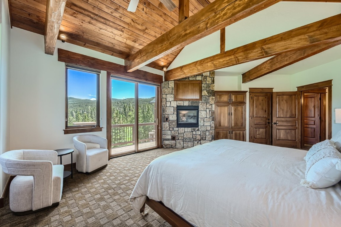 2308 Highlands DRIVE