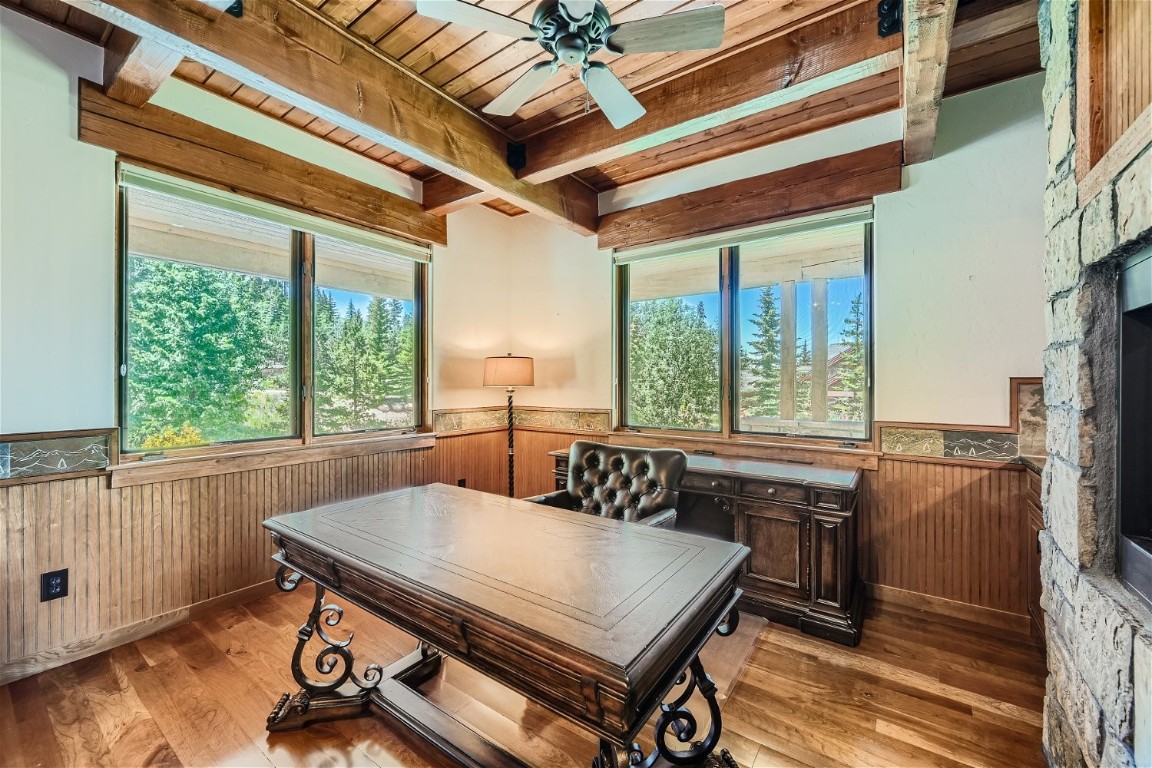 2308 Highlands DRIVE