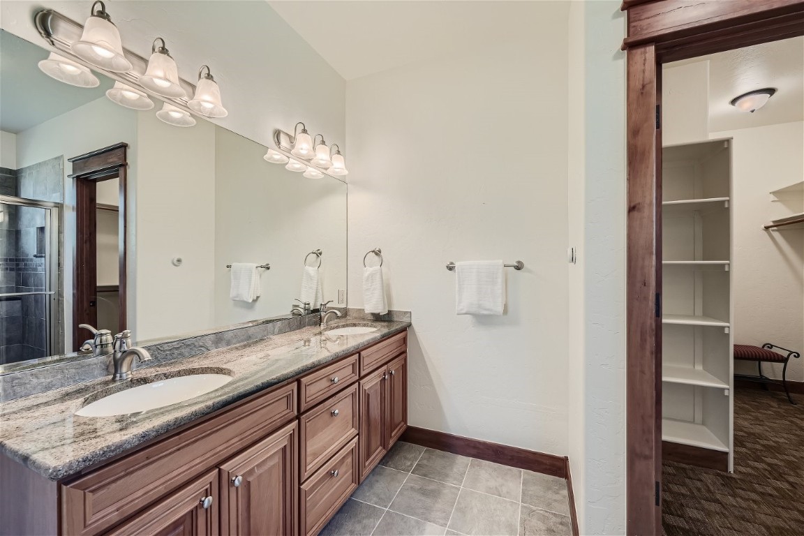 2308 Highlands DRIVE