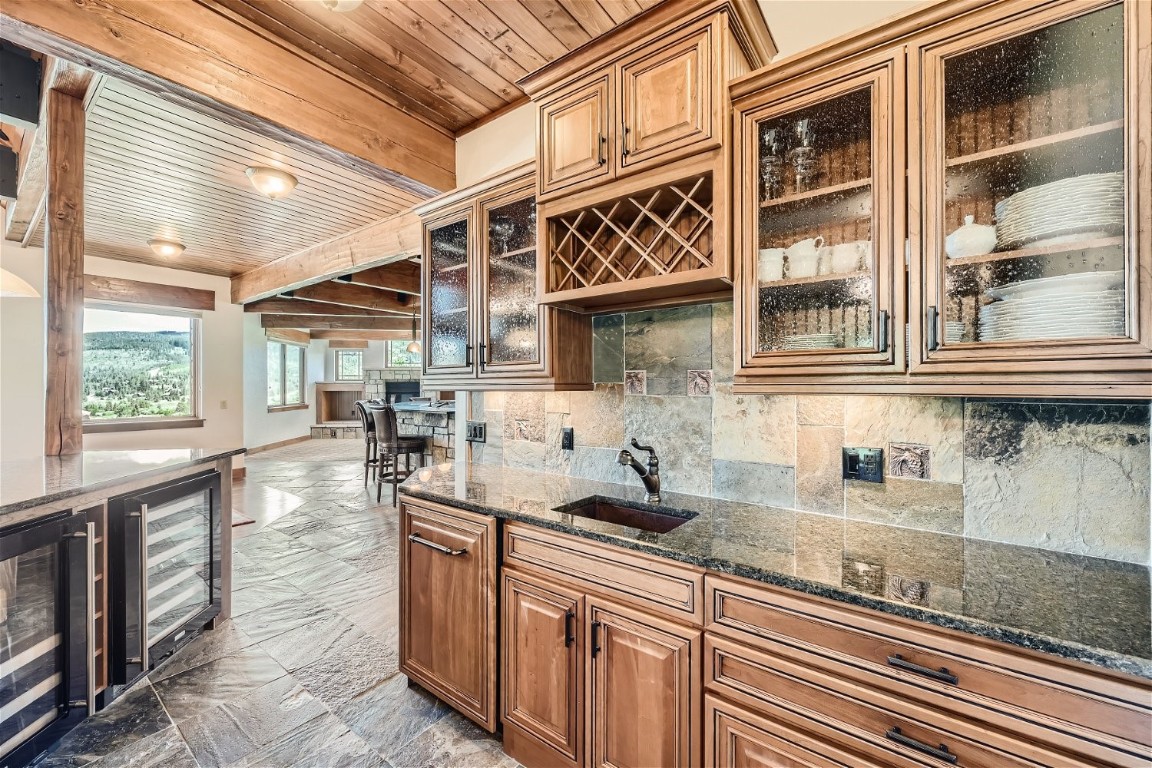 2308 Highlands DRIVE