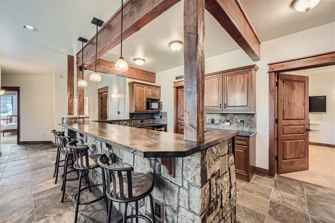 2308 Highlands DRIVE