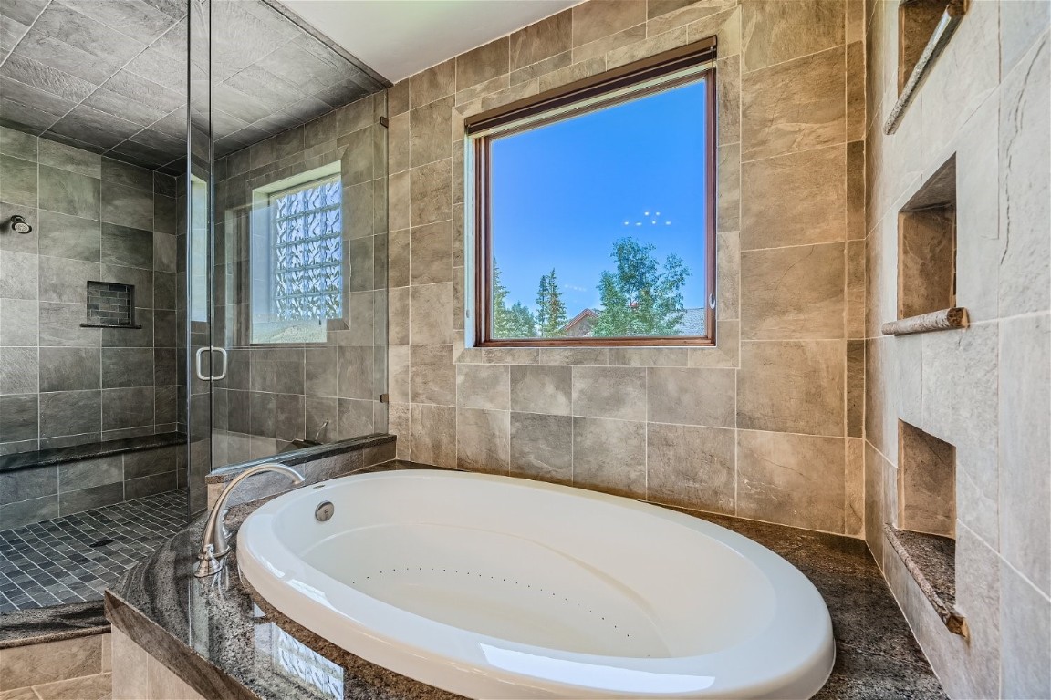 2308 Highlands DRIVE