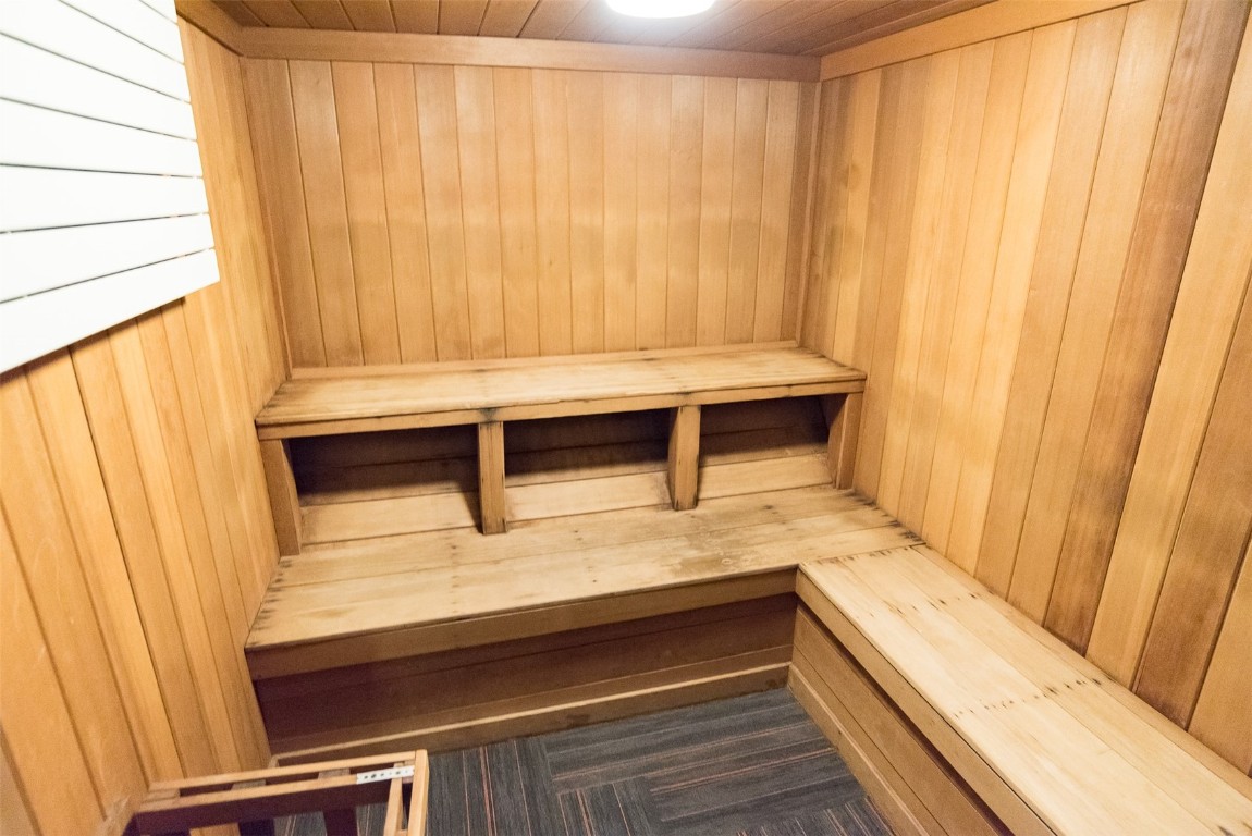 107 N Harris STREET 202